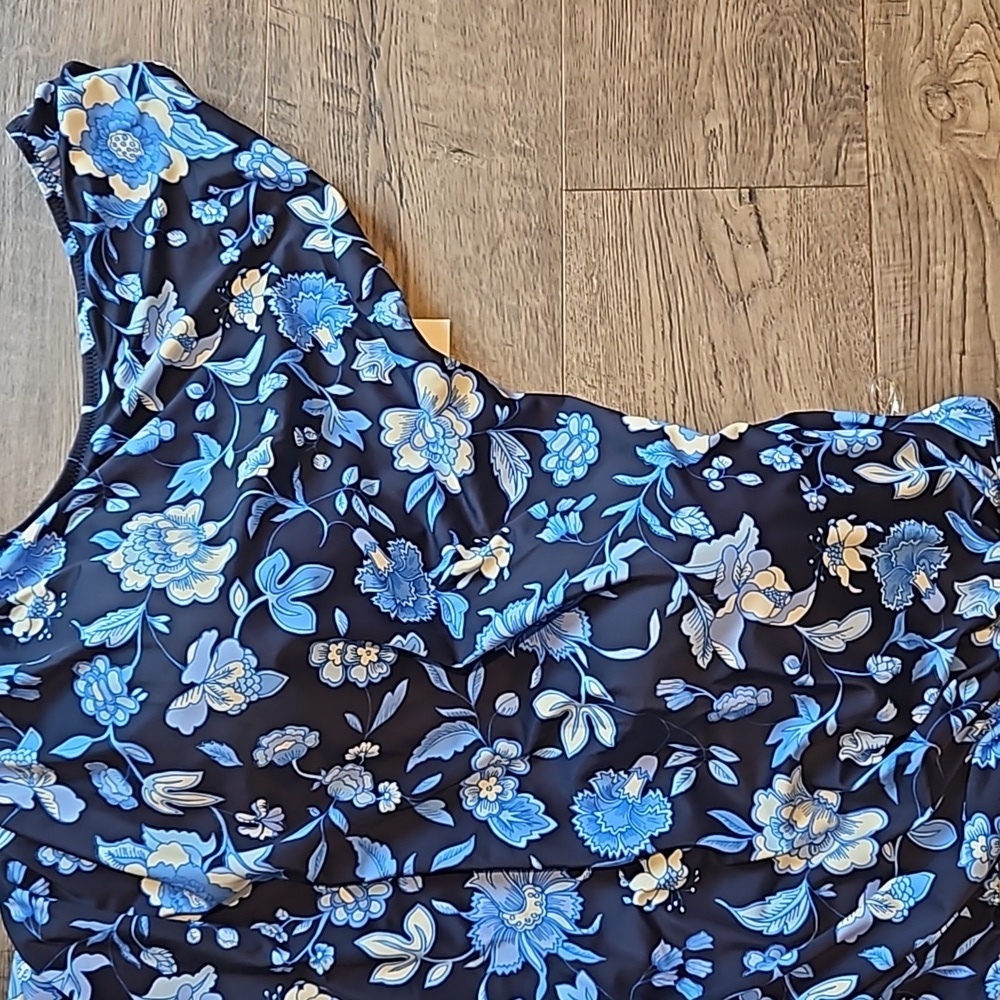 J. Crew Ruched One Shoulder One Piece in Midnight Blue Floral Size 24 BNWT - Picture 3 of 6